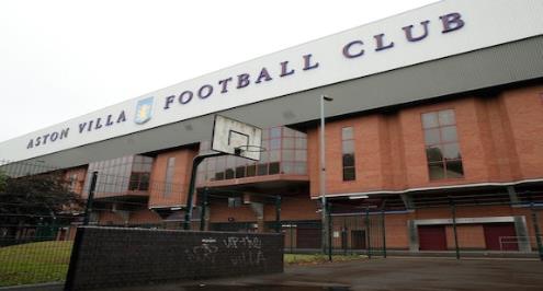 ديلي ميل: أستون فيلا يهدد باتخاذ إجراءات قانونية ضد الدوري الإنجليزي